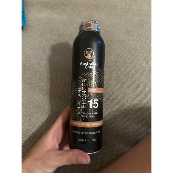 Australian Gold Other - Australian gold instant bronzer with spf15